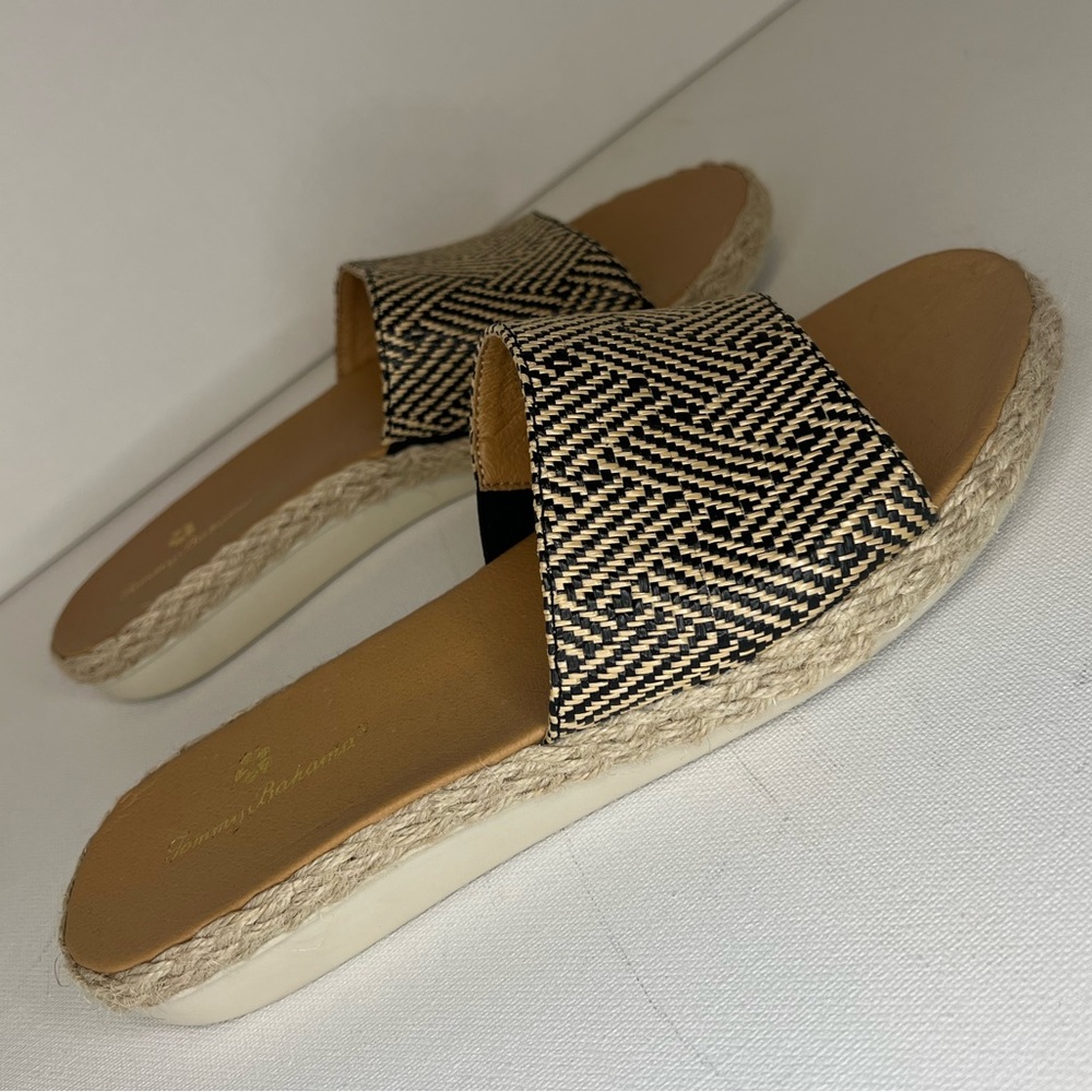 Tommy Bahama Trevor Woven Slide Sandals